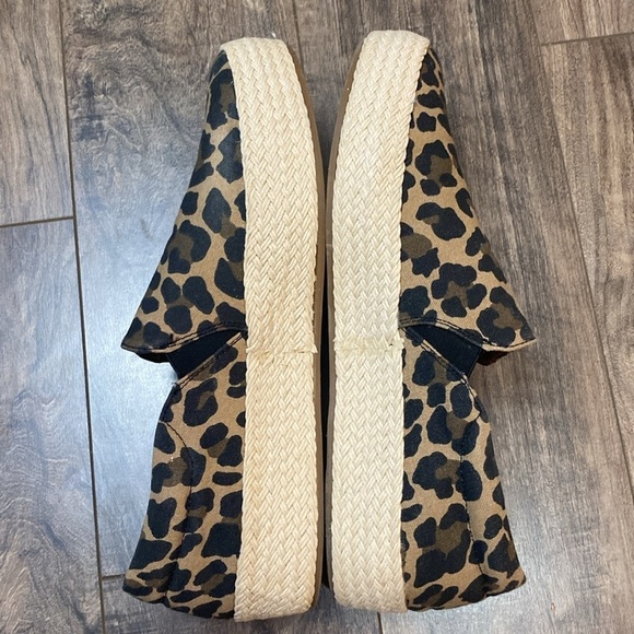 EUC True Craft Killa Leopard Print Fabric Espadrille Slip on Shoe Size 8 - Picture 5 of 9